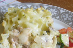 Lazanne cu piept de pui si ciuperci gratinat