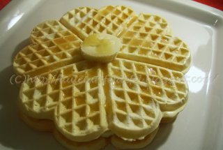 Gauffre cu caramel si banane