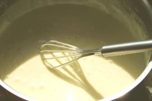 Ciulama de inimi si pipote de pui