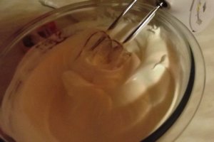 Tort cu mere caramelizate