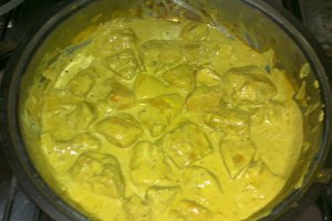 Piept de pui in sos curry, reteta aromata si delicioasa