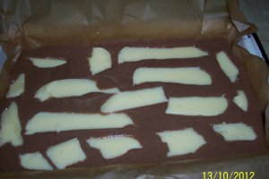 Prajitura cu cacao si budinca de vanilie