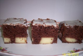 Prajitura cu cacao si budinca de vanilie