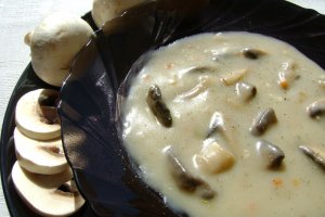 Ciulama de ciuperci