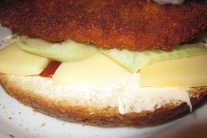 Sandvis cu snitzel