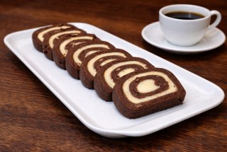 Rulada de biscuiti