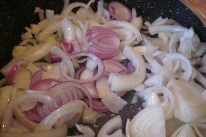 Pulpa de porc cu pleutorus
