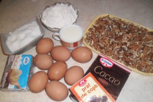 Negresa cu crema de vanilie si lamaie