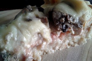 Tarta cu pui si ciuperci