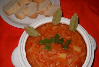 Supa de varza cu cartofi
