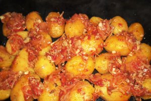 Cosulete din piept de pui cu garnitura de cartofi