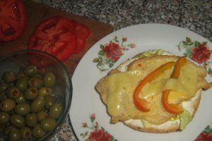 Sandvis cu  omleta