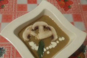 Supa-crema de ciuperci
