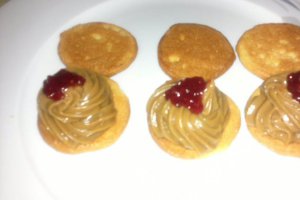 Biscuiti cu crema de cappuccino