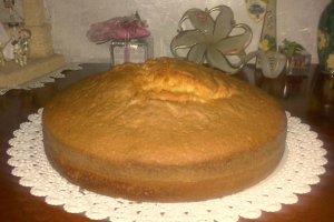 Tort cu piersici
