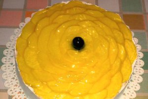 Tort cu piersici
