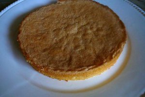 Tort cu miez de fructe