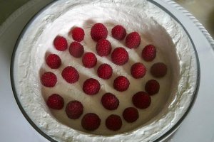 Tort cu miez de fructe
