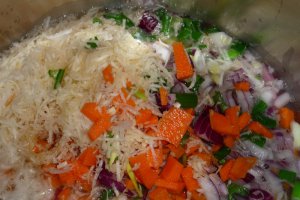 Mancare de linte cu legume