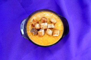 Supa crema de cartofi si morcovi