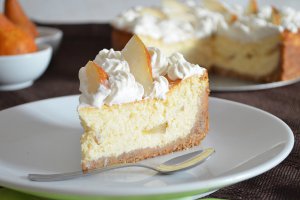 Pear cheesecake