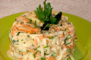 Salata de cruditati cu cartof copt