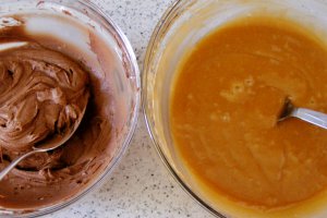 Prajitura cu nuca, caramel si ciocolata