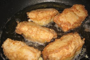 Piept de pui cu sunca si cascaval
