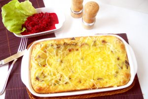 Tartă(plăcintă) cu pui şi ciuperci