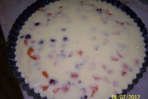 Clafoutis cu visine si caise