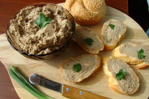 Pate alcoolizat