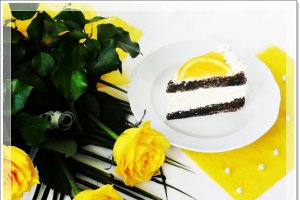 Tort pentru Bunica, cu mousse de ciocolata alba