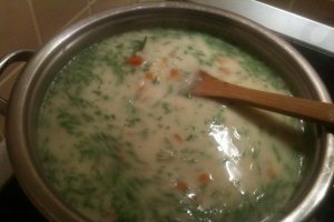 Ciorba de pui a la grec