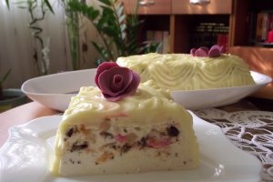 Tort Diplomat cu fructe deshidratate
