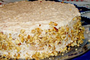 Tort cu smantana si nuci