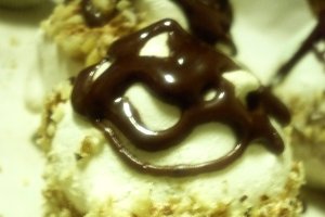 Bezele cu crema de ciocolata
