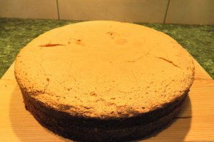 Tort de cacao si vanilie