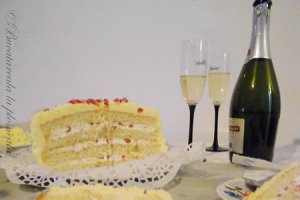 Champagne cake - Tort cu sampanie