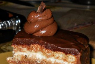 Desert tort de biscuiti
