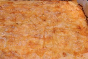 Vargabeles (Budinca cu paste, branza si stafide)