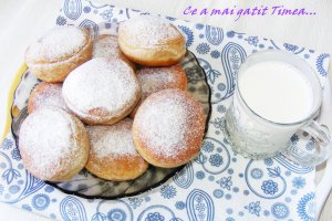 Gogosi din faina neagra (de post)