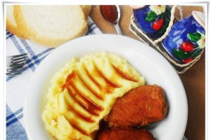 Piure de cartofi cu carne de porc