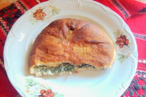 Placinte ardelenesti cu branza si marar