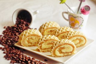 Rulada de biscuiti