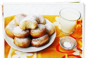 Reteta simpla de Gogosi de post, un deliciu pufos fara lapte si oua