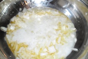 Spaghete cu ton si ciuperci