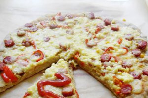 Pizza cu blat din ovaz