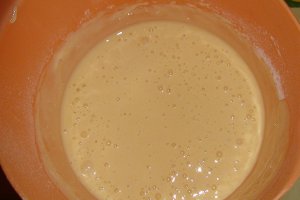 Tort cu crema de caramele