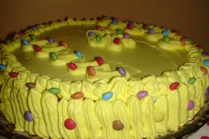 Tort cu crema de caramele