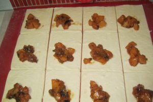 Trigoane cu gutui si smochine